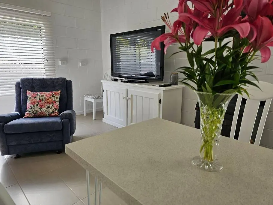 Blossom Cottage - Cosy Retreat Penna Holiday home